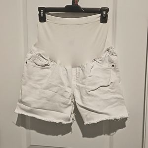 Old Navy Maternity Solid White Denim Shorts with Frayed Hem Size 10
